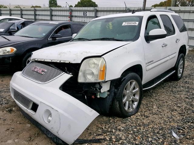 1GKFK63877J140077 - 2007 GMC YUKON DENA WHITE photo 2