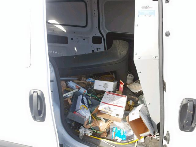 ZFBERFAB2H6F17314 - 2017 RAM PROMASTER 白色 照片 6