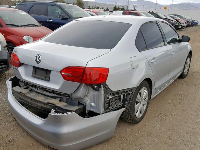 3VW2K7AJ3EM236971 - 2014 VOLKSWAGEN JETTA BASE SILVER photo 4