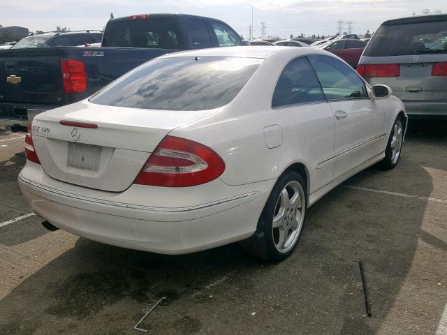 WDBTJ65J03F050461 - 2003 MERCEDES-BENZ CLK 320C WHITE photo 4