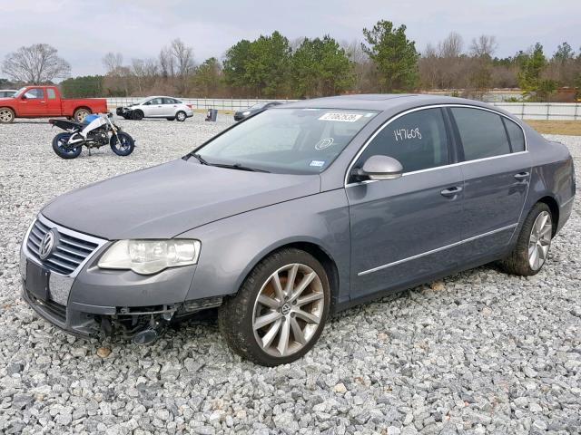 WVWCU93C78E191345 - 2008 VOLKSWAGEN PASSAT VR6 GRAY photo 2