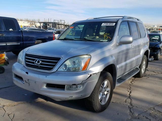 JTJBT20X570139590 - 2007 LEXUS GX 470 SILVER photo 2