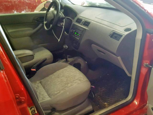 1FAFP34N05W218513 - 2005 FORD FOCUS ZX4 RED photo 5