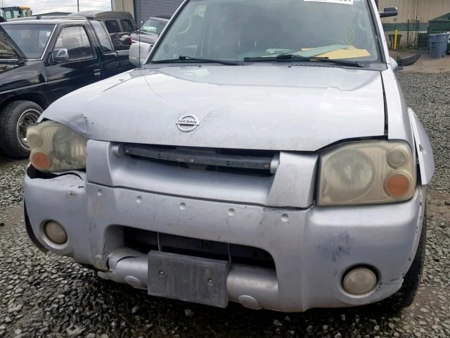 1N6ED29Y62C313843 - 2002 NISSAN FRONTIER C SILVER photo 9