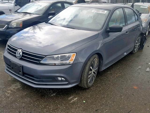 3VWB17AJ5GM249808 - 2016 VOLKSWAGEN JETTA SPOR GRAY photo 2