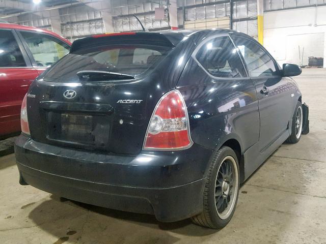 KMHCN36C57U030529 - 2007 HYUNDAI ACCENT SE GRAY photo 4