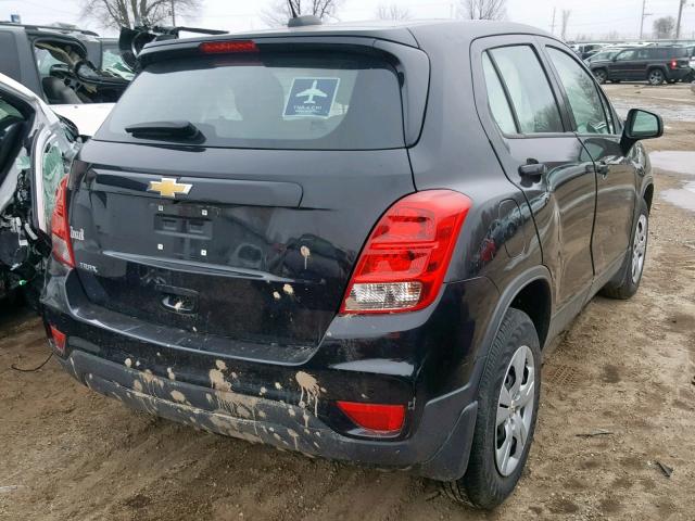 3GNCJKSB8JL203492 - 2018 CHEVROLET TRAX LS BLACK photo 4