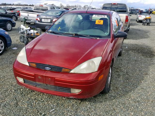 3FAFP31332R169809 - 2002 FORD FOCUS ZX3 RED photo 2