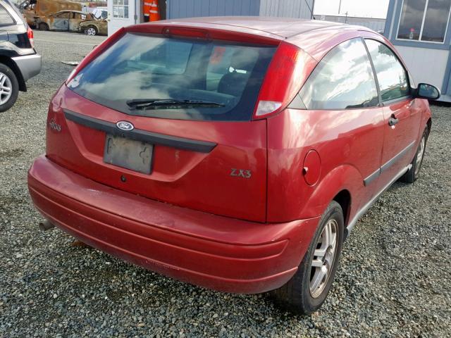 3FAFP31332R169809 - 2002 FORD FOCUS ZX3 RED photo 4