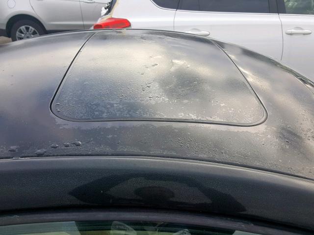 3VWCD31C84M413828 - 2004 VOLKSWAGEN NEW BEETLE შავი ფოტო 9