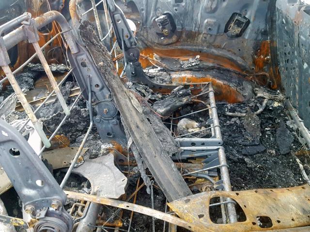 5TDBT48A01S038086 - 2001 TOYOTA SEQUOIA LI BURN photo 10