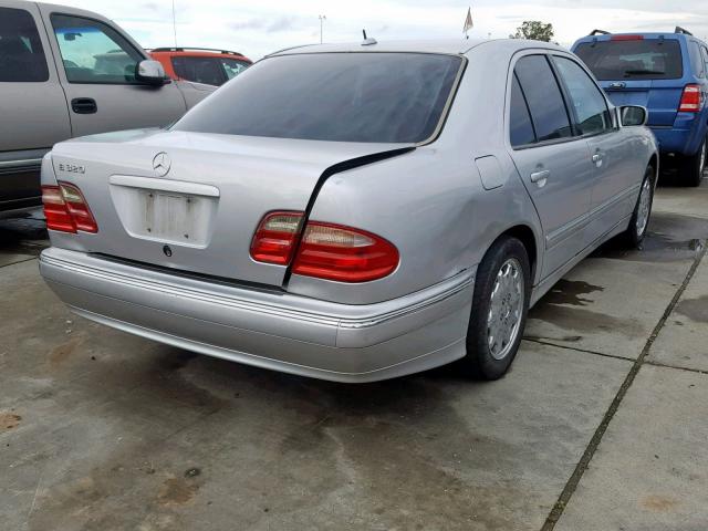 WDBJF65J2YB108299 - 2000 MERCEDES-BENZ E 320 GRAY photo 4