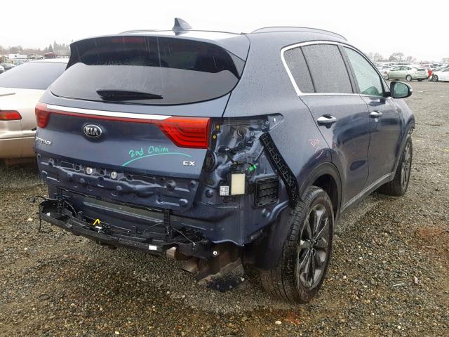 KNDPN3AC9J7410590 - 2018 KIA SPORTAGE E BLUE photo 4