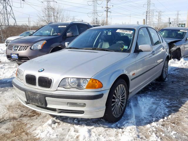 WBAAV53451JS96899 - 2001 BMW 330 I SILVER photo 2