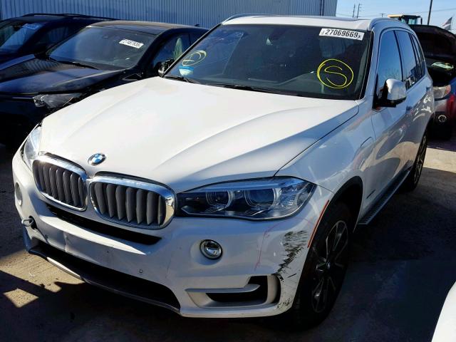 5UXKT0C5XH0S79944 - 2017 BMW X5 XDR40E WHITE photo 2