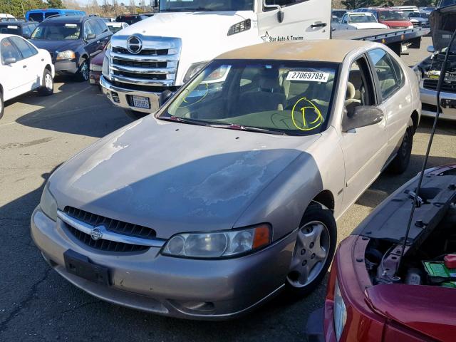 1N4DL01D21C208851 - 2001 NISSAN ALTIMA XE TAN photo 2