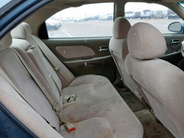 KMHWF25H05A137083 - 2005 HYUNDAI SONATA GL BLUE photo 6