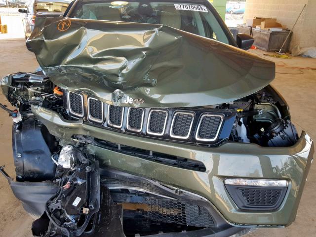3C4NJCAB9JT411759 - 2018 JEEP COMPASS SP 绿色 照片 7
