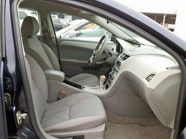 1G1ZA5EUXBF360978 - 2011 CHEVROLET MALIBU LS BLUE photo 5