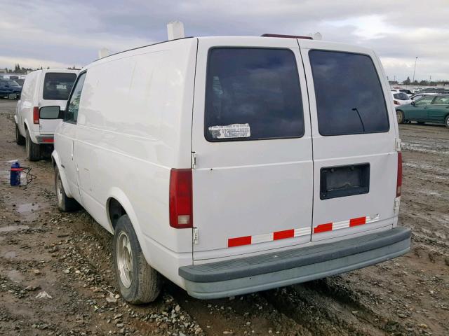 1GCDM19X42B135971 - 2002 CHEVROLET ASTRO WHITE photo 3