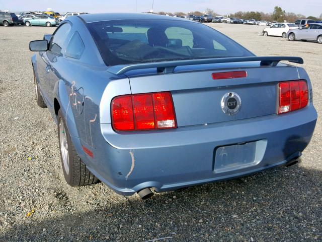 1ZVHT82HX65140979 - 2006 FORD MUSTANG GT BLUE photo 3