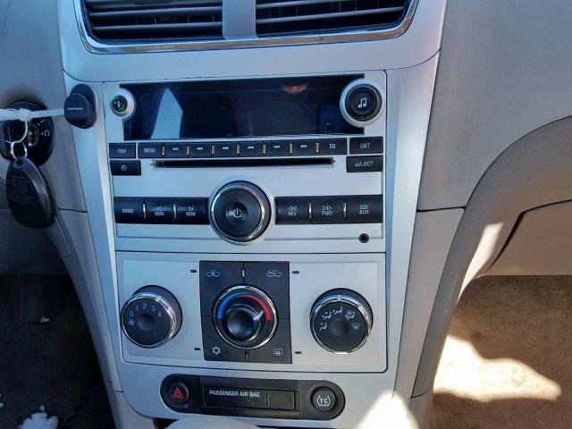 1G1ZH57B59F184696 - 2009 CHEVROLET MALIBU 1LT GRAY photo 9