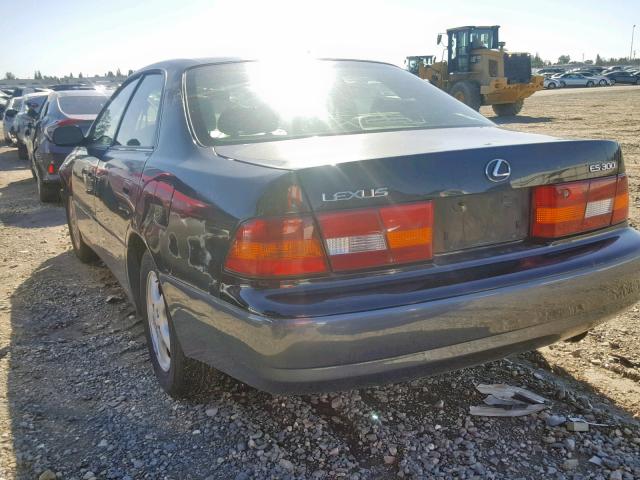 JT8BF28G3W5041480 - 1998 LEXUS ES 300 BLACK photo 3