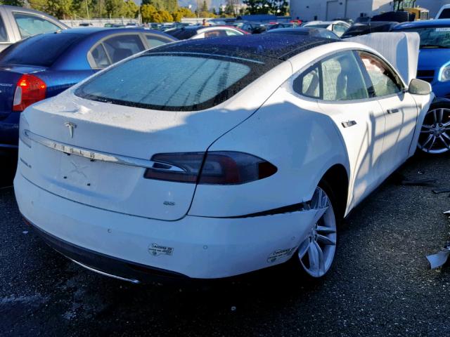 5YJSA1E13FF114923 - 2015 TESLA MODEL S أبيض صورة 4