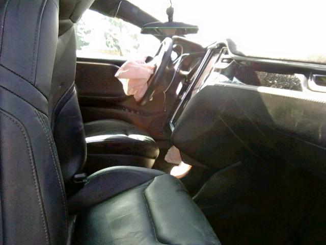 5YJSA1E13FF114923 - 2015 TESLA MODEL S أبيض صورة 5