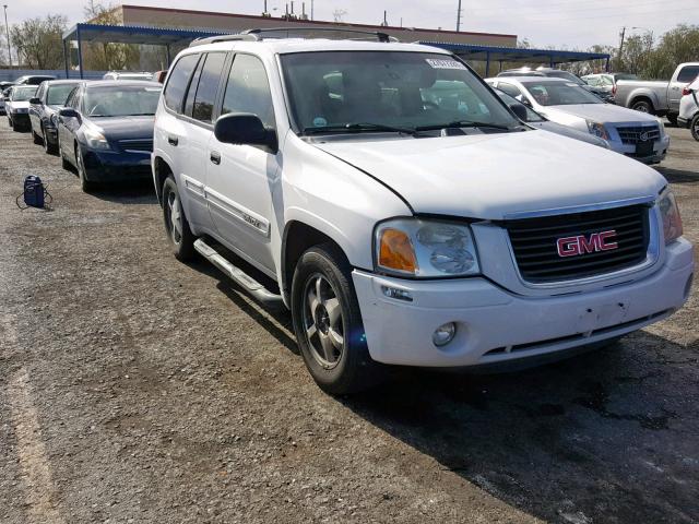 1GKDT13S722276974 - 2002 GMC ENVOY WHITE photo 1