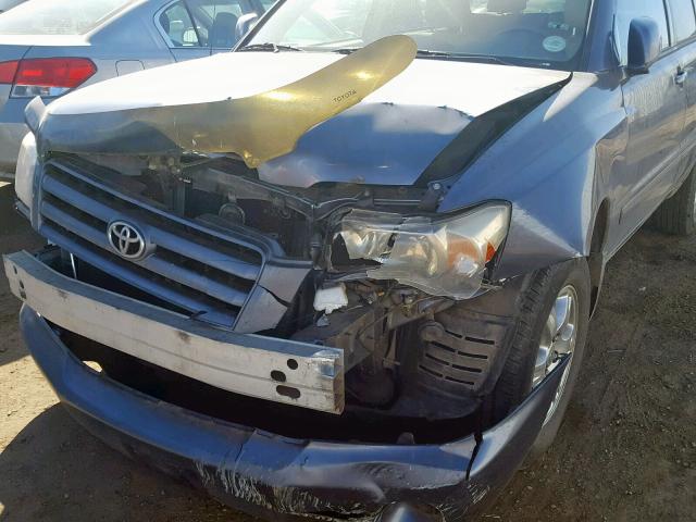 JTEEP21A140008811 - 2004 TOYOTA HIGHLANDER BLUE photo 9