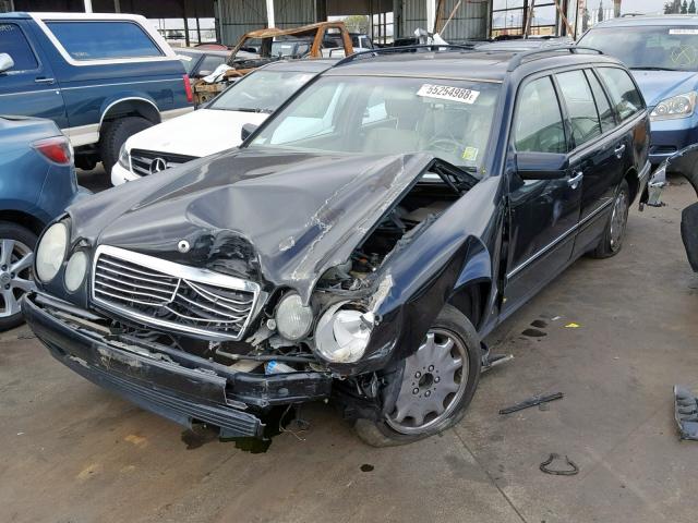 WDBJH65F8WA537617 - 1998 MERCEDES-BENZ E 320 BLACK photo 2