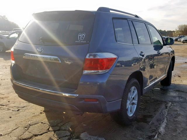 5TDZK3EH4BS027963 - 2011 TOYOTA HIGHLANDER BLUE photo 4