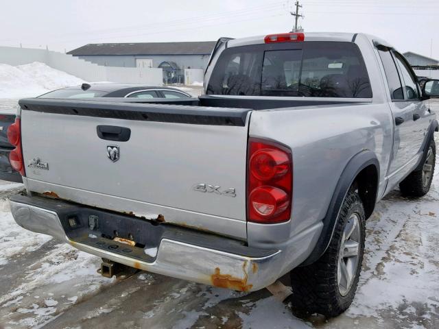 1D7HU18288S595415 - 2008 DODGE RAM 1500 S SILVER photo 4