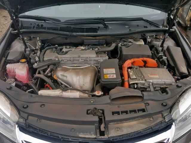 4T1BD1FK0HU212277 - 2017 TOYOTA CAMRY HYBR GRAY photo 7