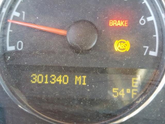 1GNDV23LX5D297533 - 2005 CHEVROLET UPLANDER L Gümüş foto 8