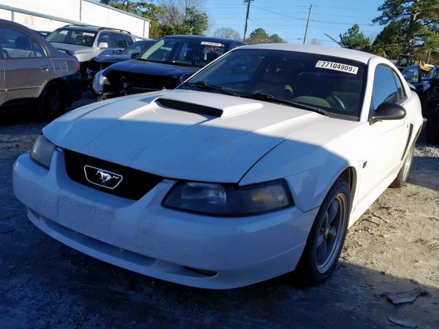 1FAFP42X12F196091 - 2002 FORD MUSTANG GT WHITE photo 2