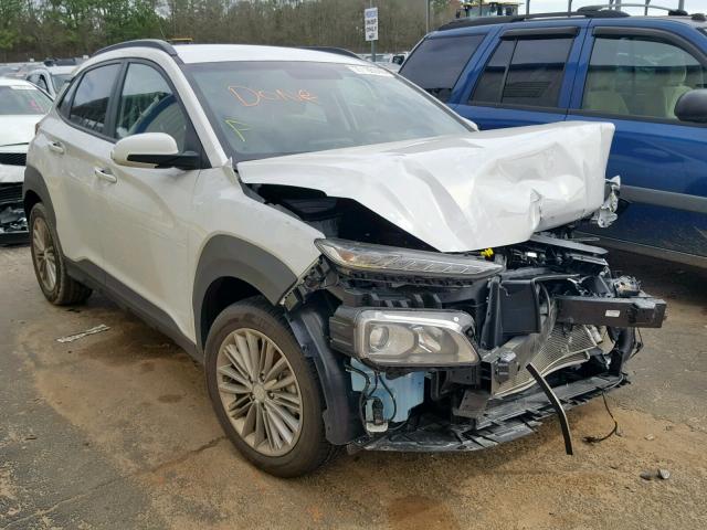 KM8K22AA1JU162554 - 2018 HYUNDAI KONA SEL WHITE photo 1