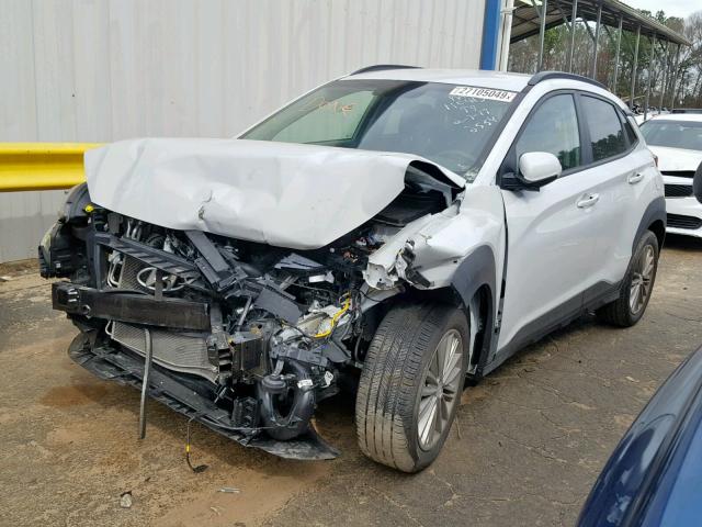 KM8K22AA1JU162554 - 2018 HYUNDAI KONA SEL WHITE photo 2