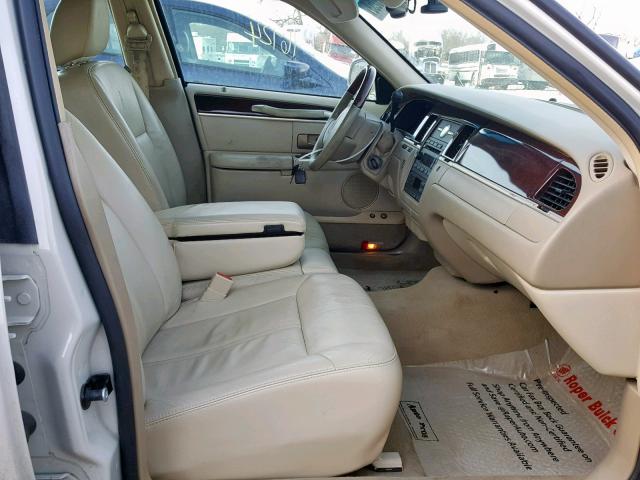 1LNHM85V87Y622363 - 2007 LINCOLN TOWN CAR S GRAY photo 5