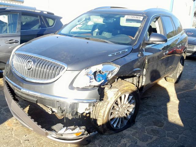 5GAKRCED5CJ256646 - 2012 BUICK ENCLAVE GRAY photo 2