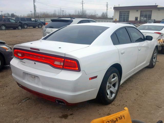 2C3CDXAT7CH262069 - 2012 DODGE CHARGER PO WHITE photo 4