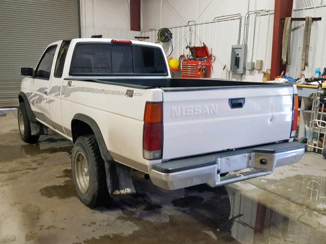 1N6SD16YXSC331988 - 1995 NISSAN TRUCK KING WHITE photo 3