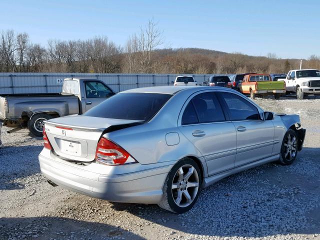 WDBRF52H47F890871 - 2007 MERCEDES-BENZ C 230 SILVER photo 4