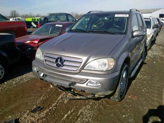 4JGAB57EX5A538540 - 2005 MERCEDES-BENZ ML 350 SILVER photo 2