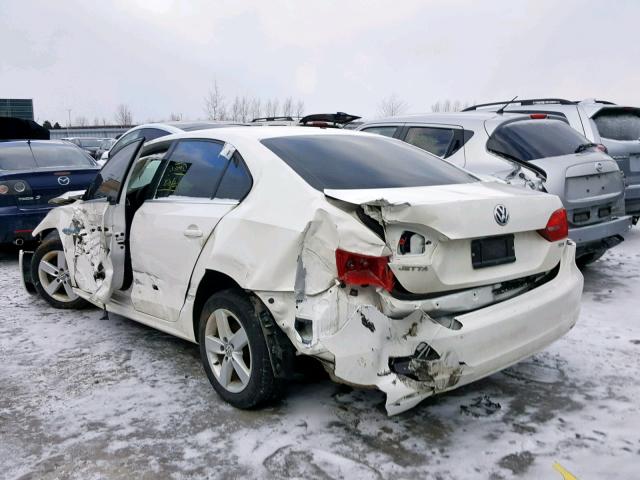 3VWDL7AJ7BM079558 - 2011 VOLKSWAGEN JETTA TDI WHITE photo 3