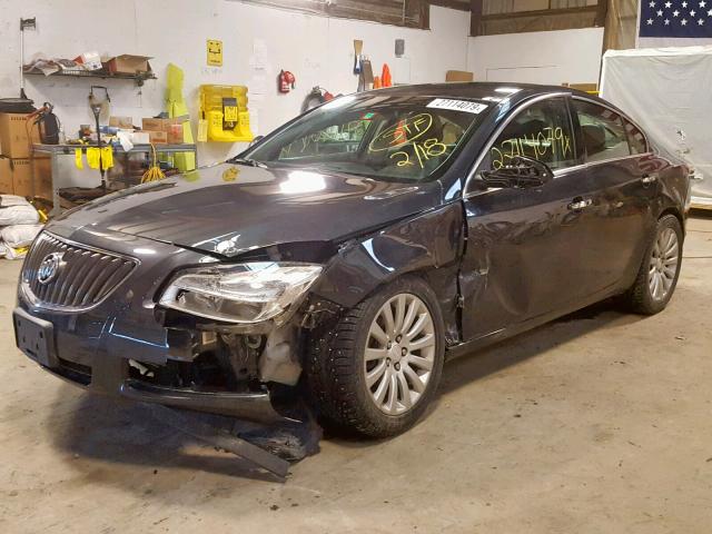 2G4GS5EK0C9161180 - 2012 BUICK REGAL PREM GRAY photo 2