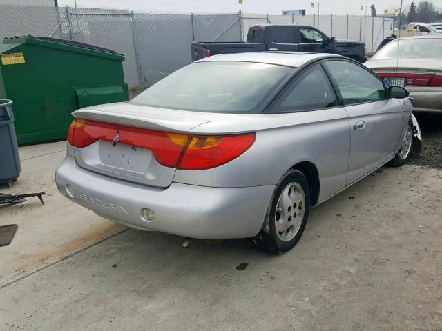 1G8ZY14702Z129989 - 2002 SATURN SC2 SILVER photo 4