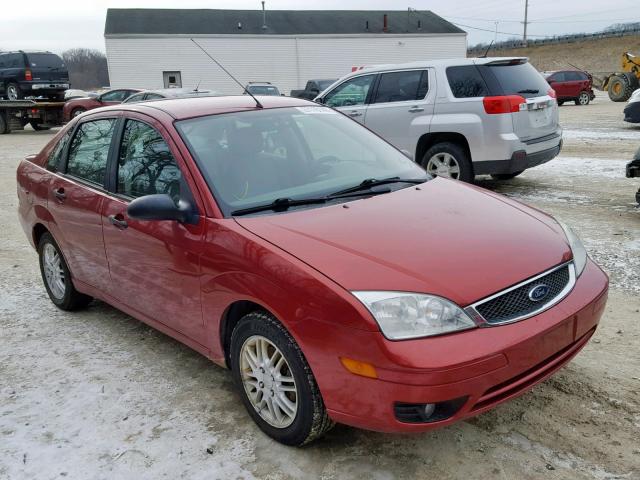 1FAFP34N25W165961 - 2005 FORD FOCUS ZX4 RED photo 1