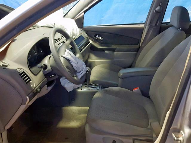 1G1ZS51846F248446 - 2006 CHEVROLET MALIBU LS Gümüş foto 5
